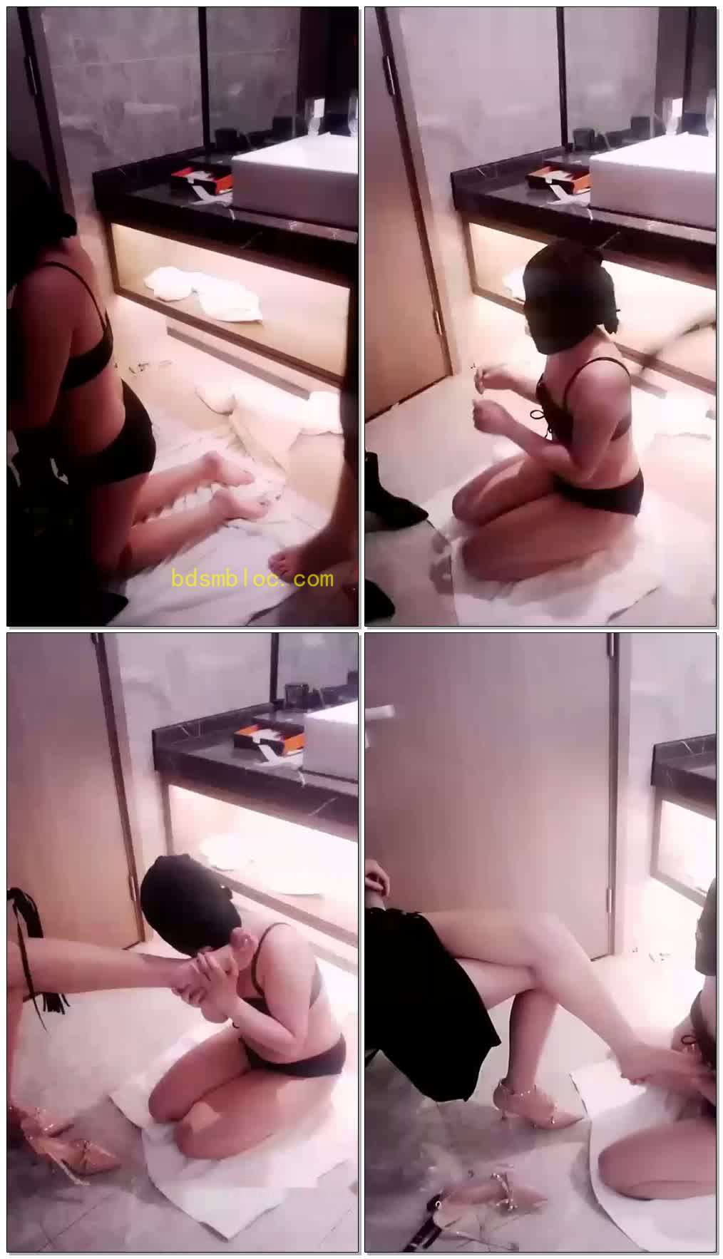 【晶晶】双主玩弄小母狗