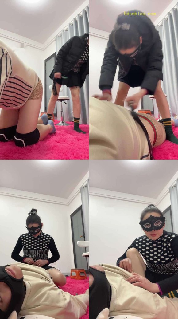 【姗姗】掐乳腿绞/棉袜配高跟踩/散鞭抽