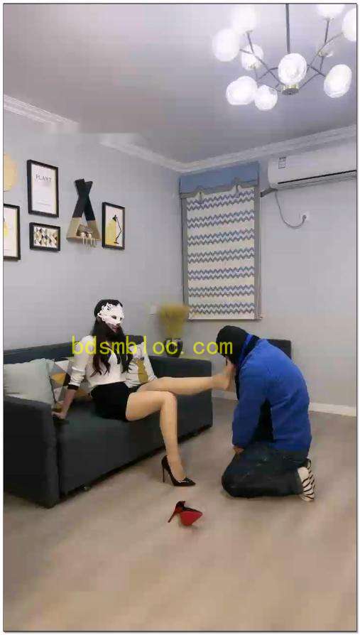 【妆主大大】剧情暴打小偷连环耳光