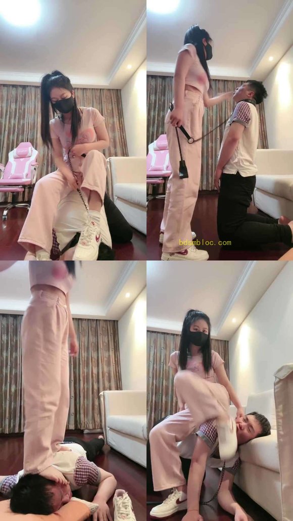 【桃幼幼】小白鞋白棉袜气味羞辱圈养奴