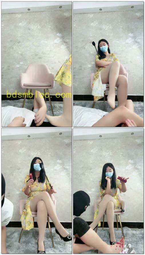 【桃桃樱SS】滴蜡调教无底线贱狗