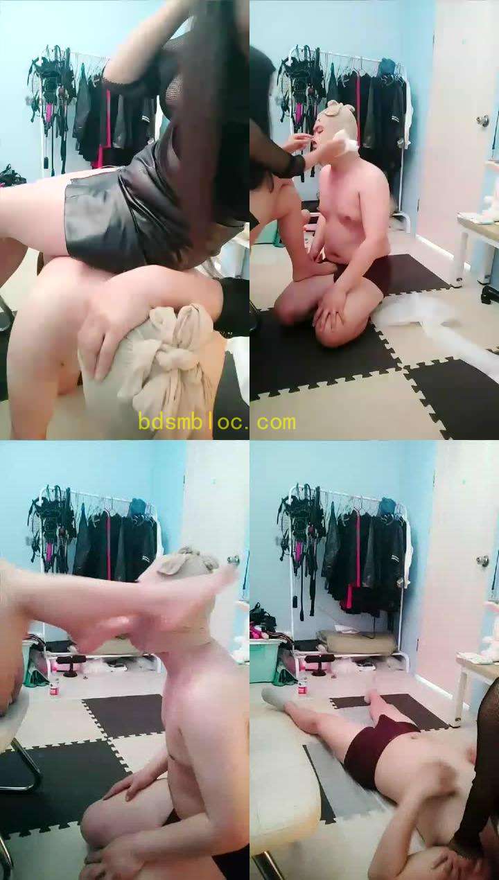 【琪琪】舔脚，虐乳，坐脸