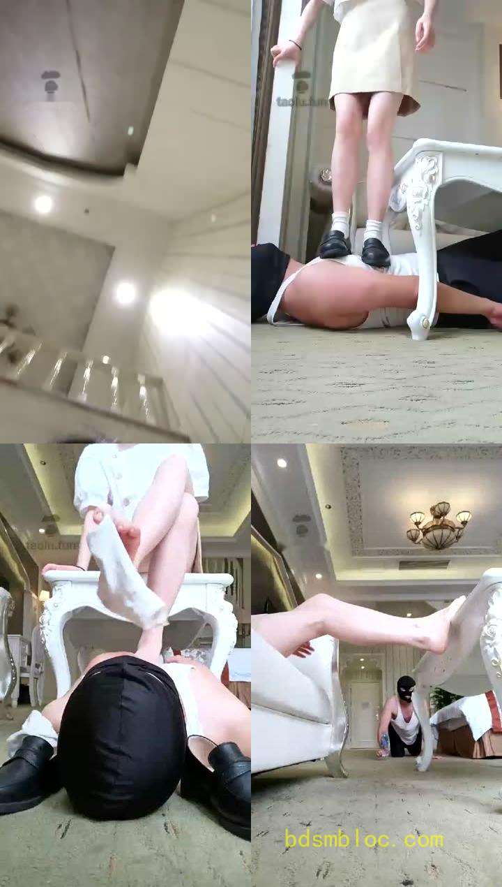 【哈宝】豪宅楼梯玩狗奴