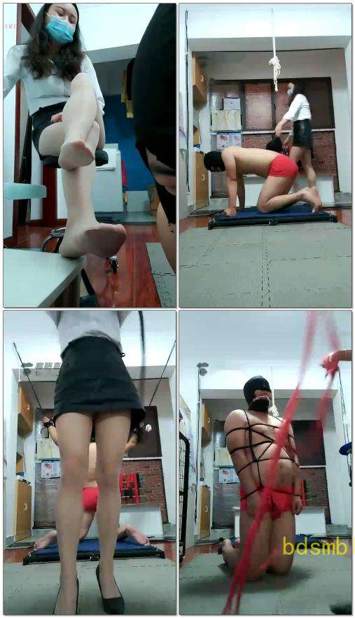 【幸运女王】肉丝脚脚+鞭打