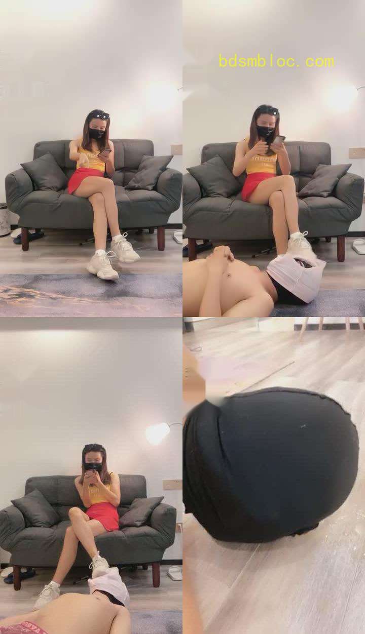 【莫妮卡卡dom】圈养奴生活圣水淋头不