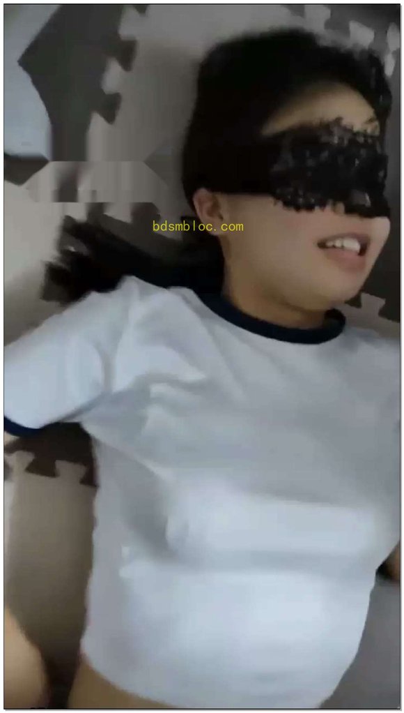 【蟹宝柳州S】棉袜调教母狗，舔脚深厚