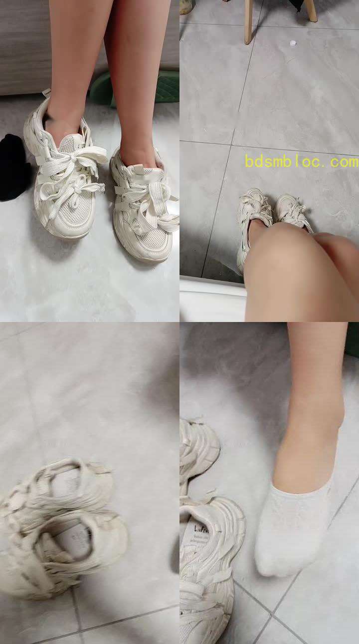 【沈阳小苹果】素人小姐姐的船袜玉足虐