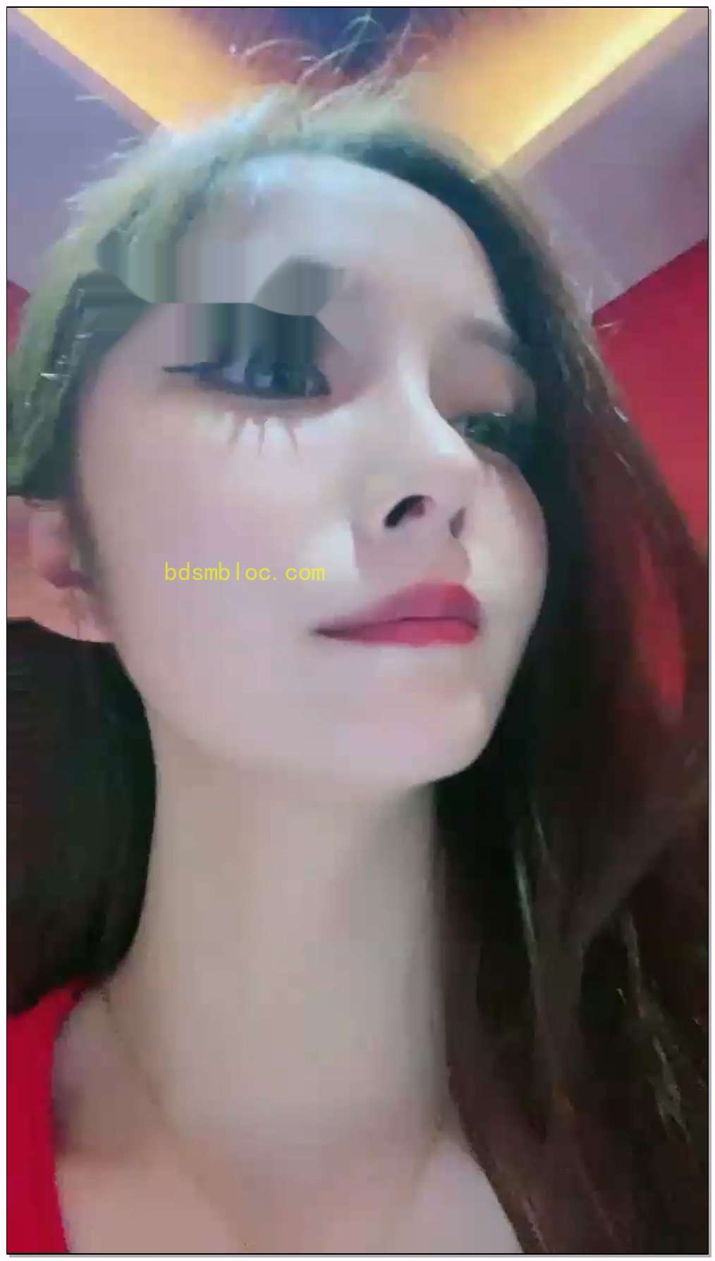 【一诺大小姐】另类足疗一只脚被舔另一只被女技师按摩