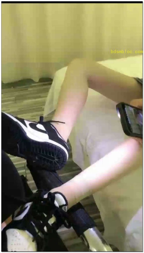 【万一s】aj短斯tj欺负小个子