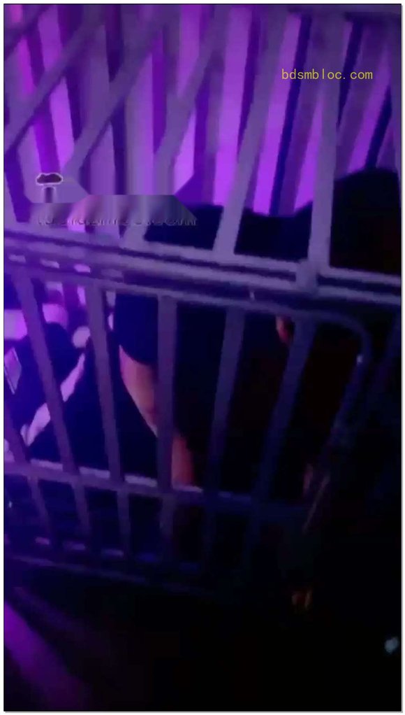 【乌仁图娅】狗子直播唱歌