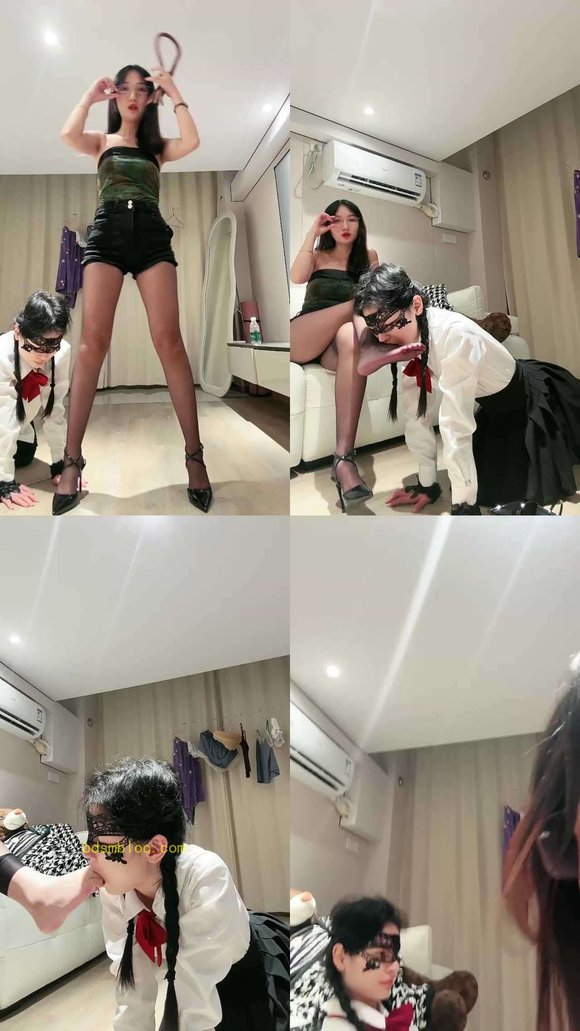 【尤雾大大】胯下羞辱小女奴舔脚