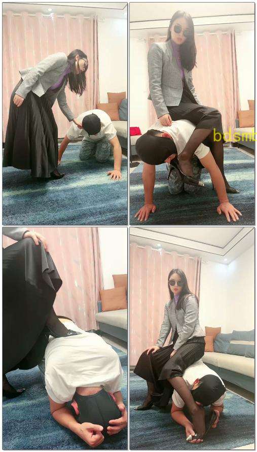 【王妃】TJ狗奴才体罚宁耳朵