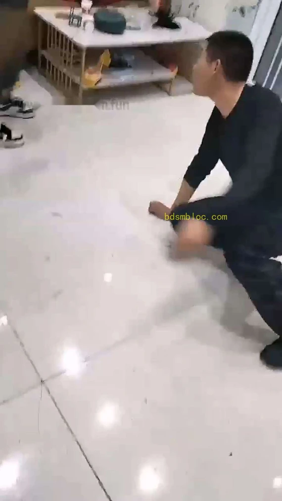 【疯狂浪子】暴力小姐姐飞踹